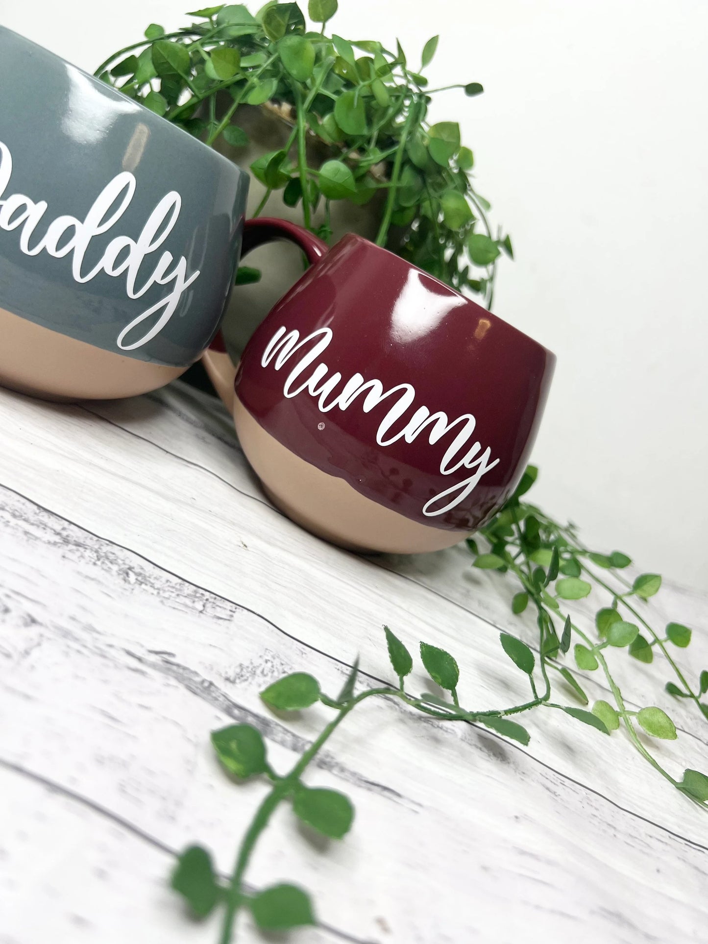 Mummy and Daddy grey and maroon Hug mugs  set 450ml