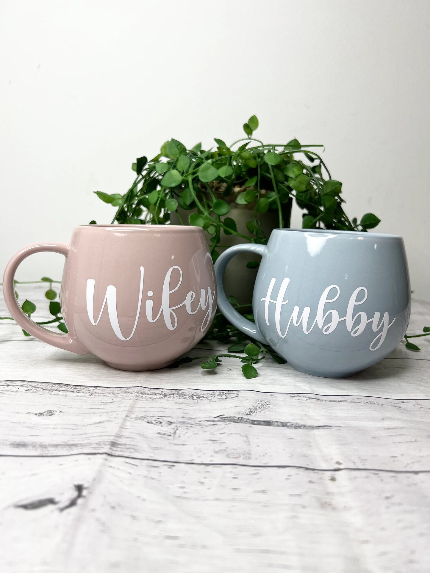 Hubby and wifey Pink and Blue hug mug set  450ml couple set Rose Gold writing