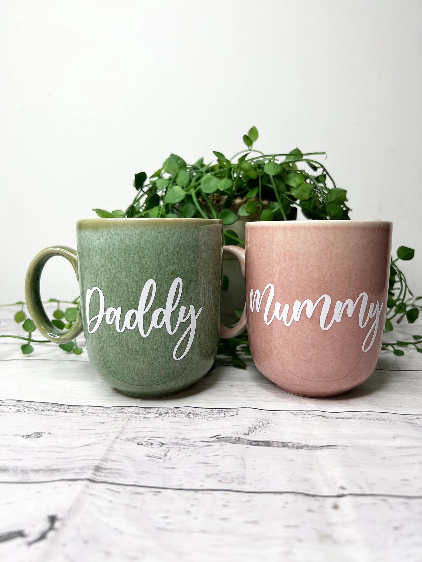 Mummy and Daddy Pink and Green Mug with White writing Mug set 380ml