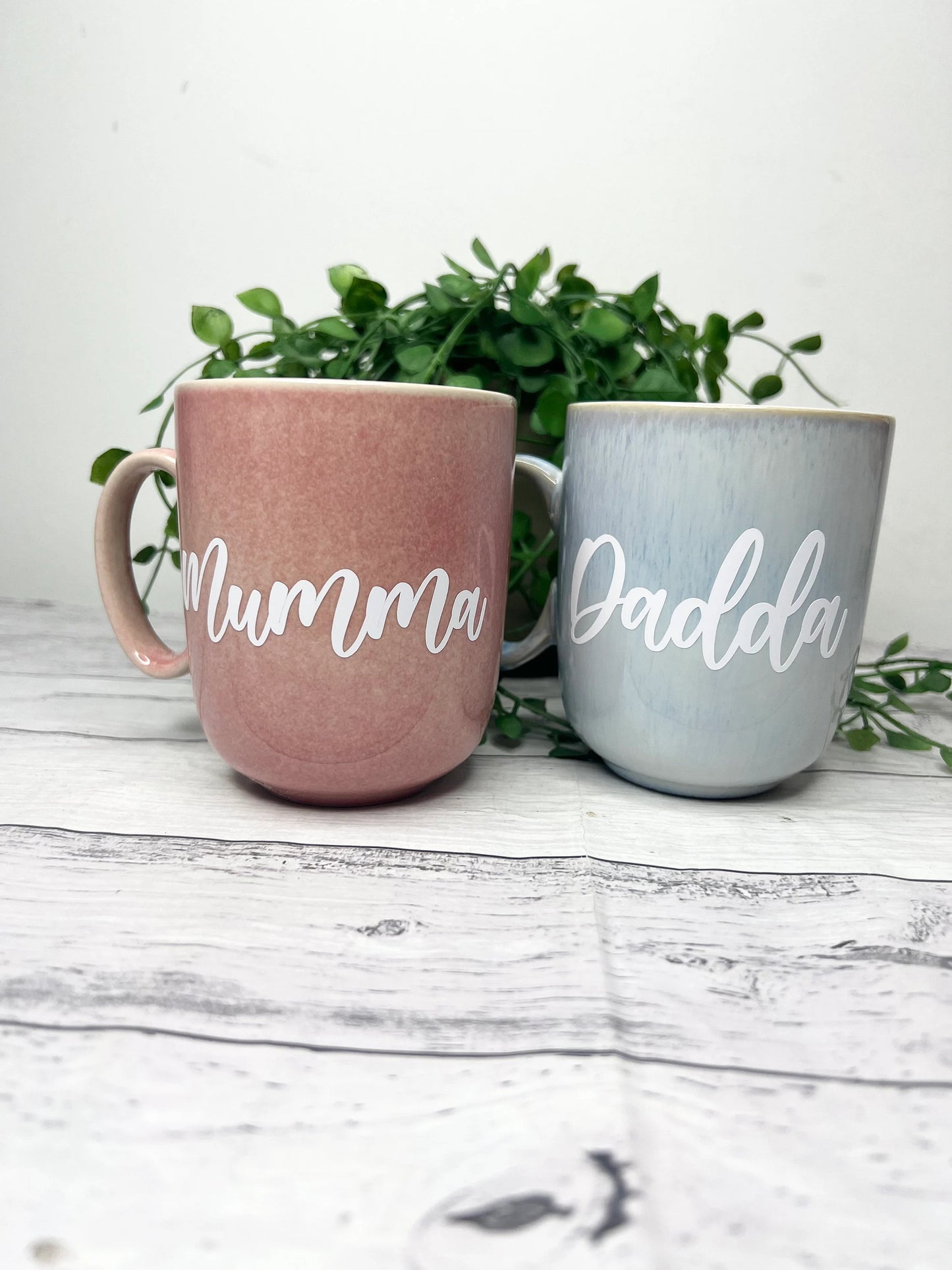 Mamma and Dadda Pink and Blue Mug with White writing Mug set 380ml